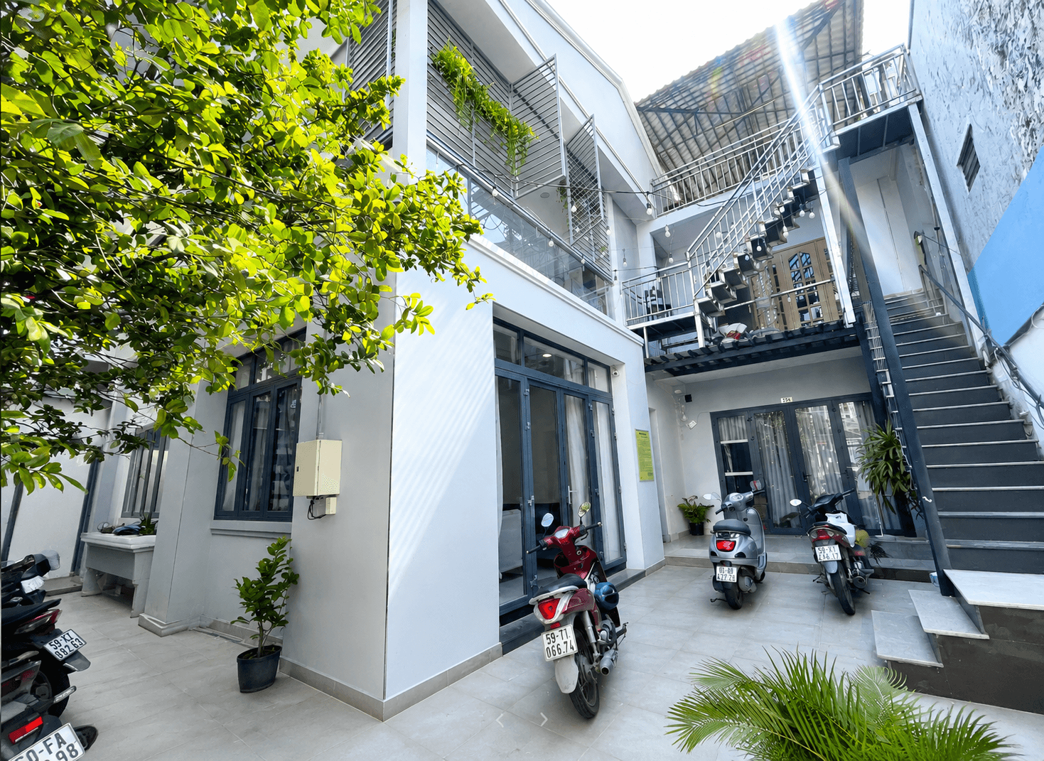 Sonder _ MQ Village Homestay District 1