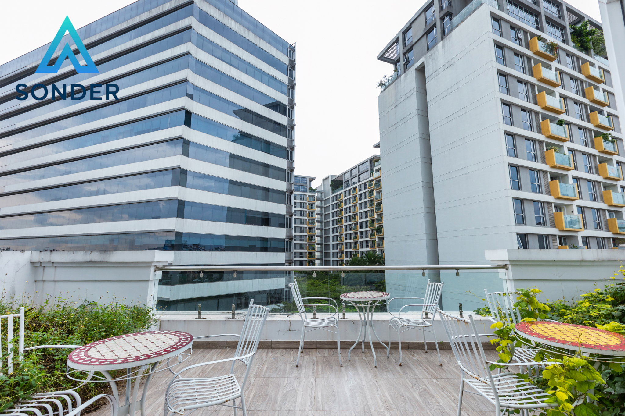 Sonder Airport Hotel Tân Bình: 4 sao, giá từ 440k, đáng không? - other